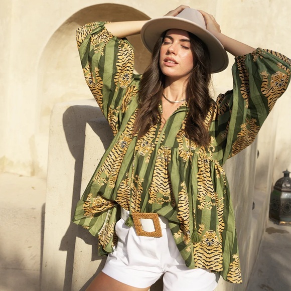 NEW Meera Blouse - Tigress Vine - Picture 4 of 6